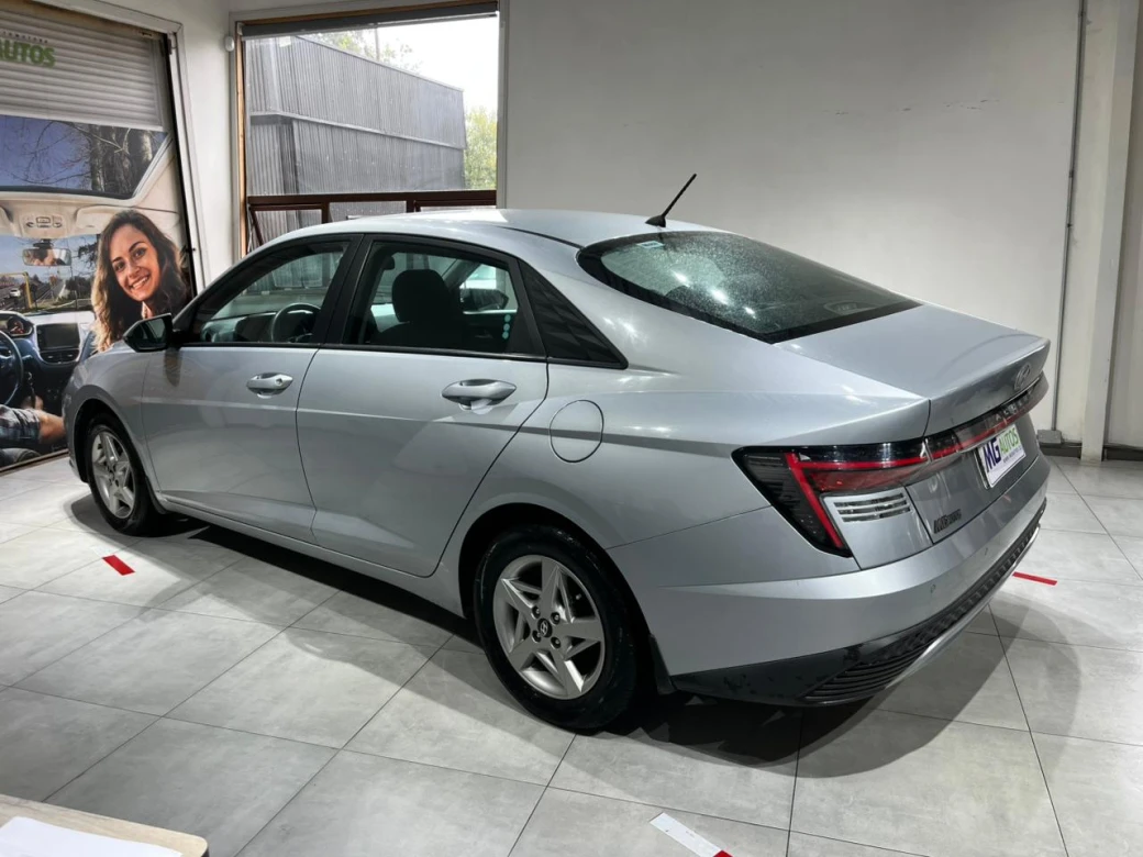 imagen 0 de vehiculo con id 2129